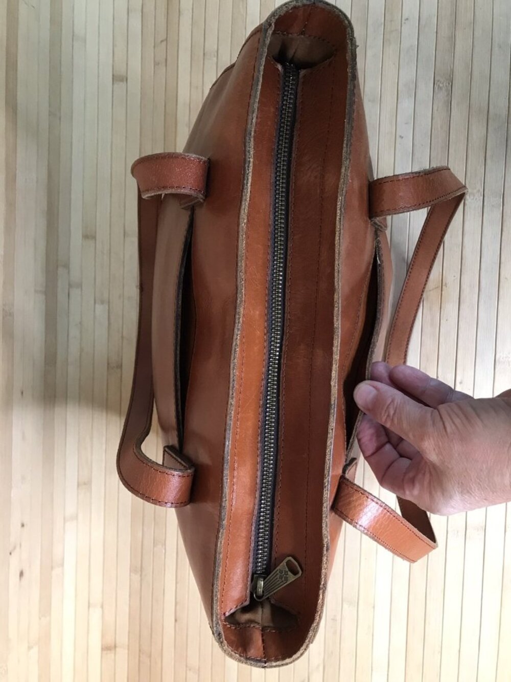 Patricia Nash Viana Soft Tan Brown Leather Shoulder Tote Bag 13x13x3 Purse - Picture 8 of 11